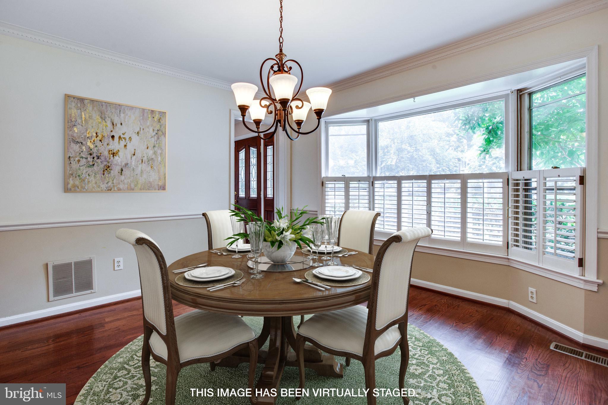 1211 Summit Road McLean, VA 22101 - Photo 22 of 50 Dining Room Virtually Staged