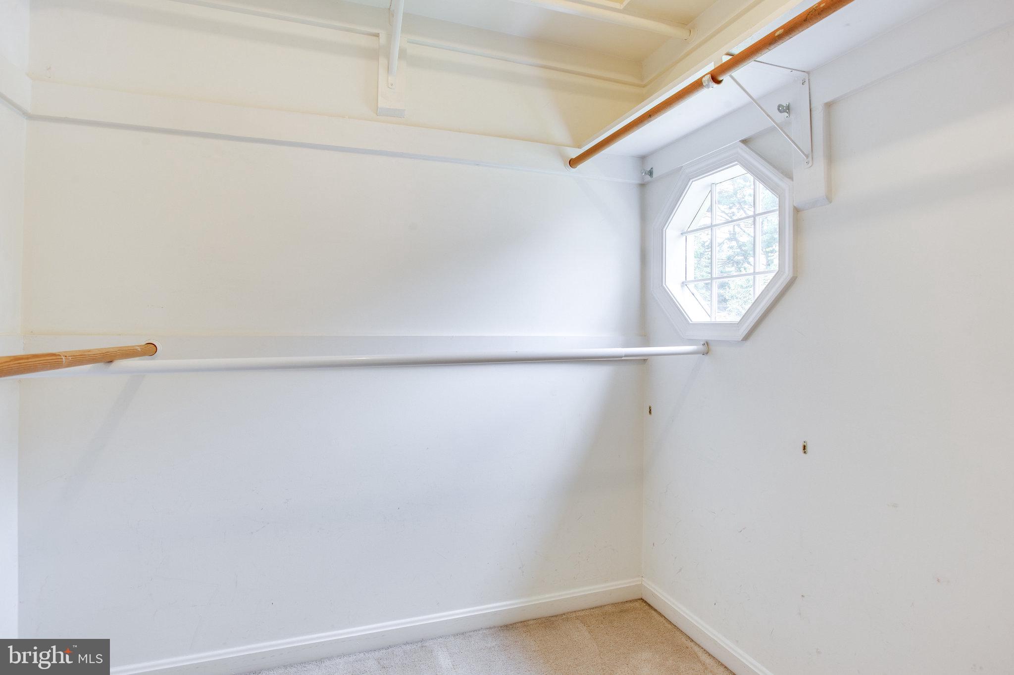 1211 Summit Road McLean, VA 22101 - Photo 27 of 50 Walk-In Closet