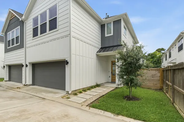 $2,350 | 6337 Wheatley Street, Houston, TX 77091