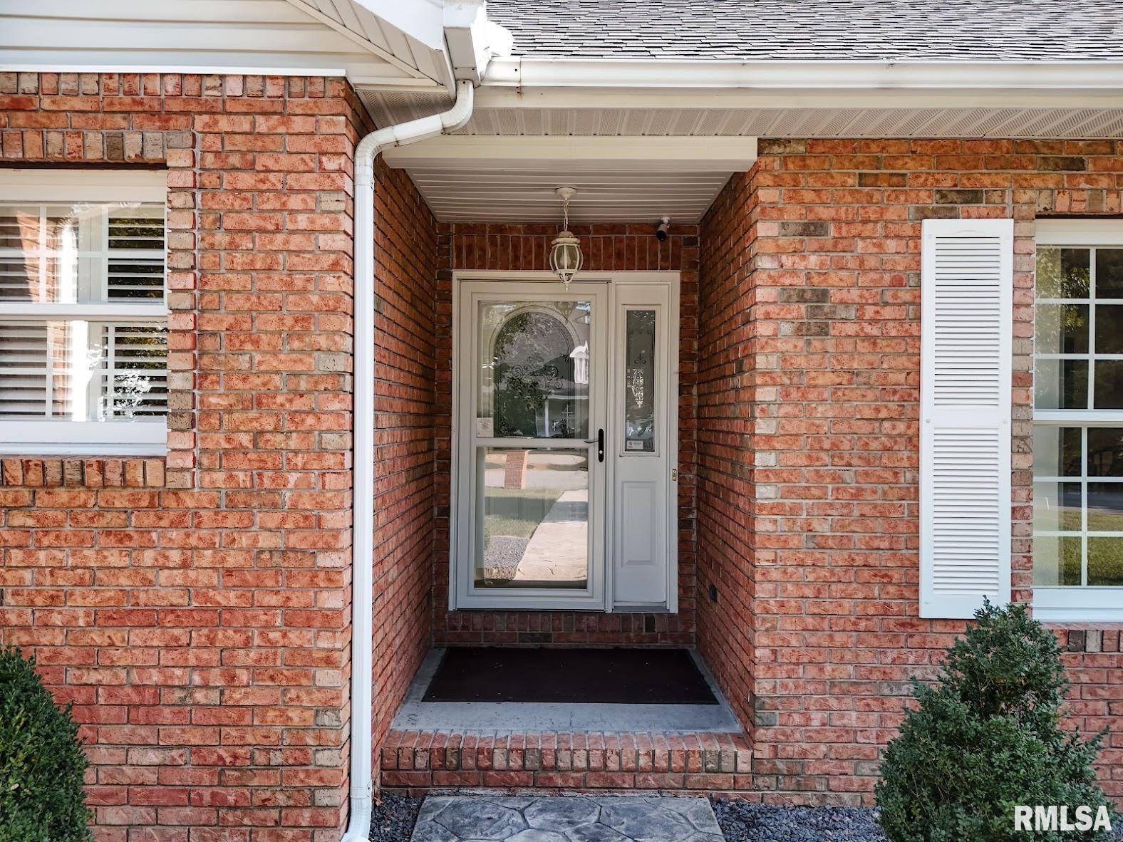1803 Reveille Road Marion, IL 62959 - Photo 5 of 83 Gallery Image 5