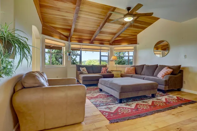 $699,000 | 14210 Murphy Place, Grass Valley, CA 95945