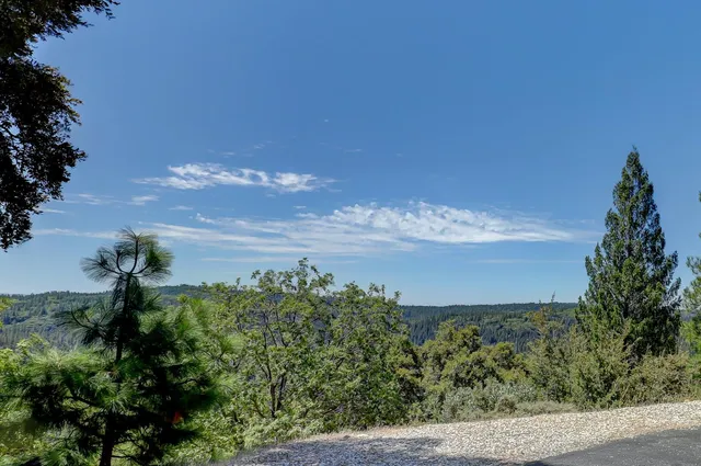 $699,000 | 14210 Murphy Place, Grass Valley, CA 95945