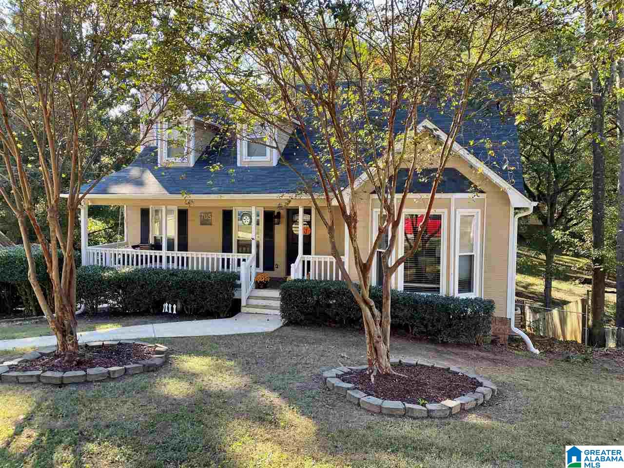 705 Olde Towne Circle Alabaster, AL 35007 - Photo 2 of 39