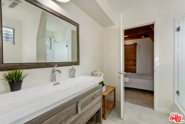 $7,200 | 3237 Kelton Avenue, Los Angeles, CA 90034