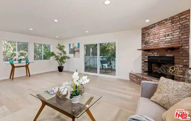 $7,200 | 3237 Kelton Avenue, Los Angeles, CA 90034