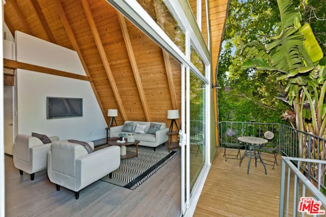 $7,200 | 3237 Kelton Avenue, Los Angeles, CA 90034