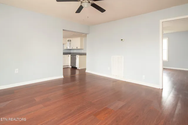 $249,900 | 112 Peach Street, Unit ST, Athens, TN 37303