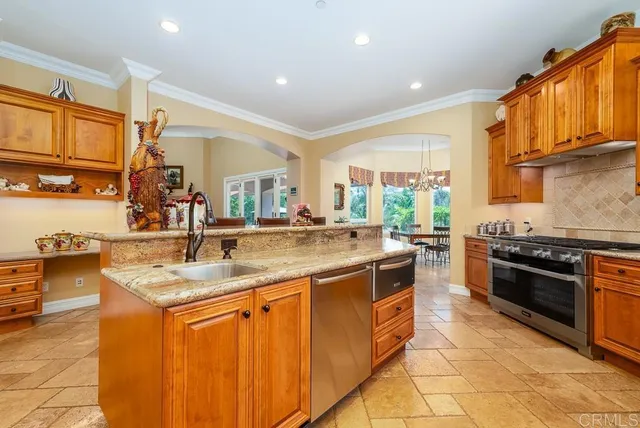 $3,200,000 | 14106 Summit Crest, Escondido, CA 92025