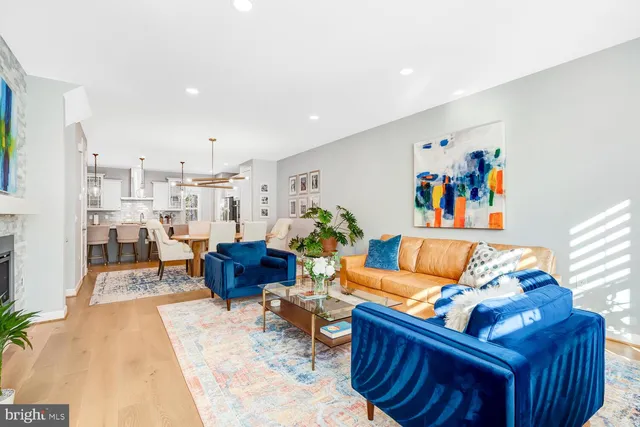 $1,159,000 | 3871 Rainier Drive, Fairfax, VA 22033