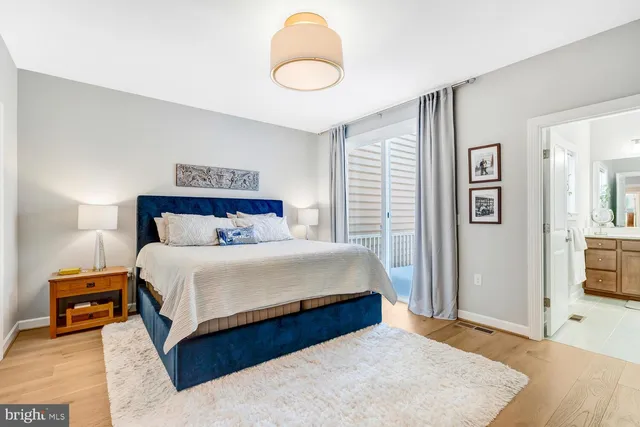 $1,159,000 | 3871 Rainier Drive, Fairfax, VA 22033