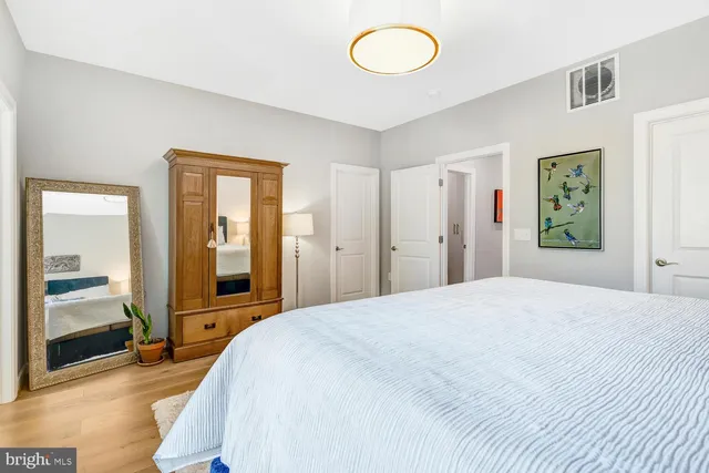 $1,159,000 | 3871 Rainier Drive, Fairfax, VA 22033