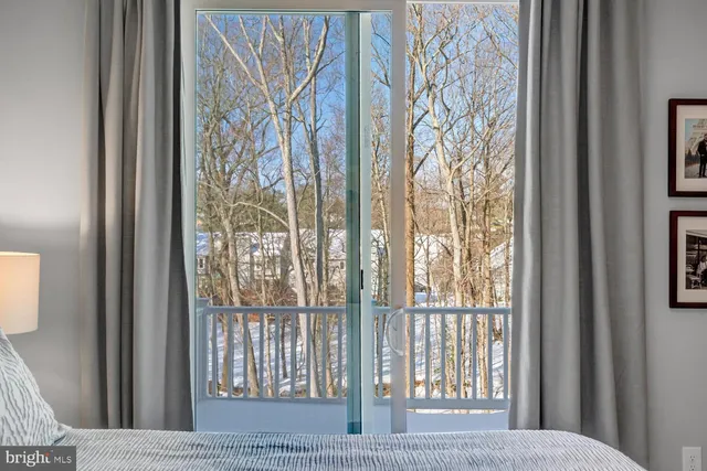 $1,159,000 | 3871 Rainier Drive, Fairfax, VA 22033