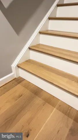 $1,159,000 | 3871 Rainier Drive, Fairfax, VA 22033