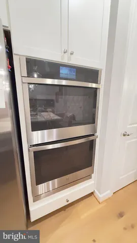 $1,159,000 | 3871 Rainier Drive, Fairfax, VA 22033