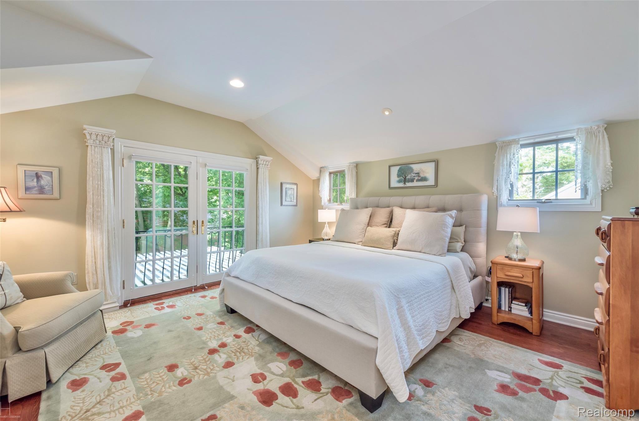 1367 Villa Road Birmingham, MI 48009 - Photo 18 of 37 Master Suite With French Doors And Cove Ceiling
