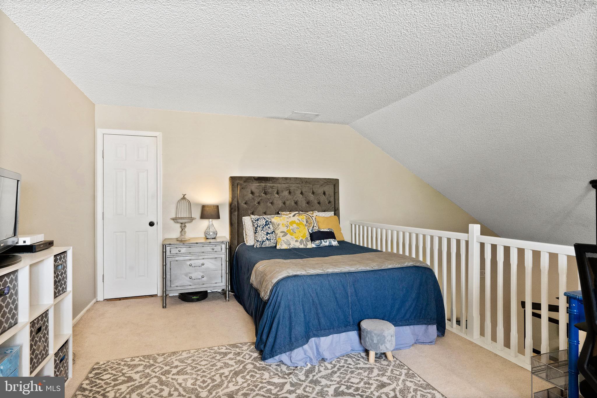 506B Wharton Road Mount Laurel, NJ 08054 - Photo 9 of 26 Full Attic Access
