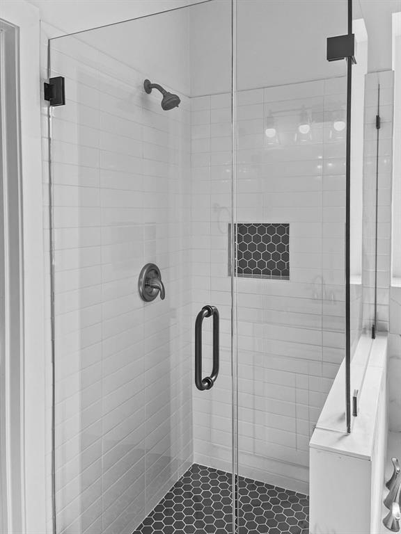 2720 Rochelle Point Irving, TX 75062 - Photo 11 of 21