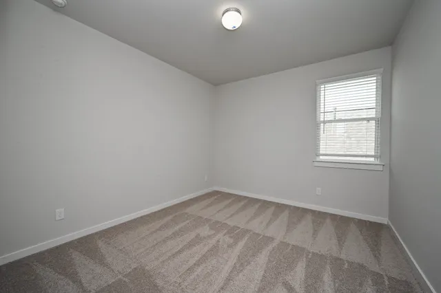 $2,600 | 33019 School Hl Road, Fulshear, TX 77441