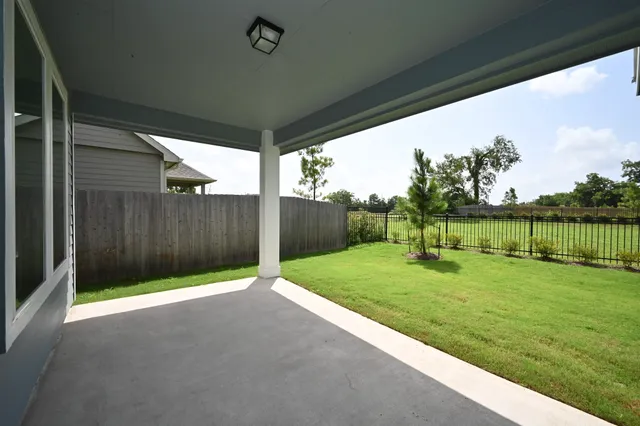 $2,600 | 33019 School Hl Road, Fulshear, TX 77441