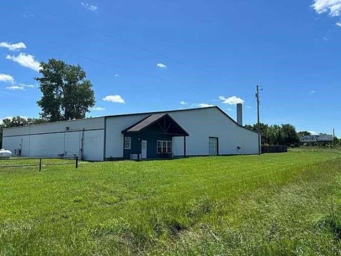 12623 South 1600th Road Nevada, MO 64772 - Photo 2 of 25