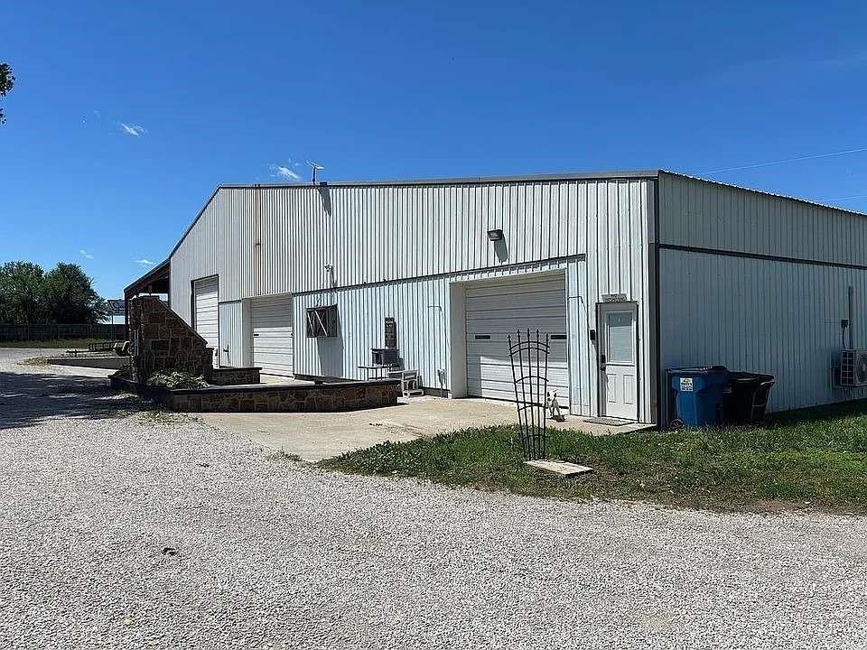 12623 South 1600th Road Nevada, MO 64772 - Photo 22 of 25