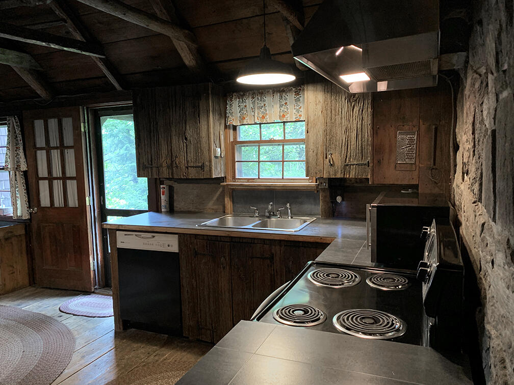 1560 Hostile Valley Road Palermo, ME 04354 - Photo 15 of 54 Kitchen2