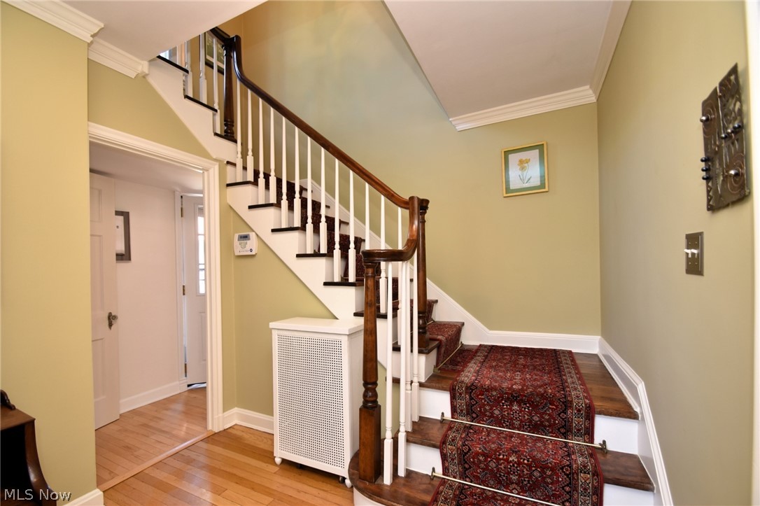 3711 Sutherland Road Shaker Heights, OH 44122 - Photo 8 of 50 foyer