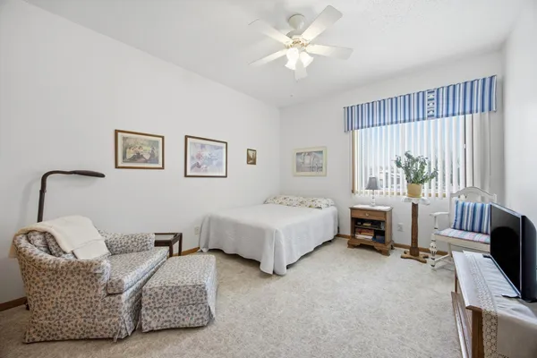 $325,000 | 5855 24th Street South, Unit 204, Fargo, ND 58104