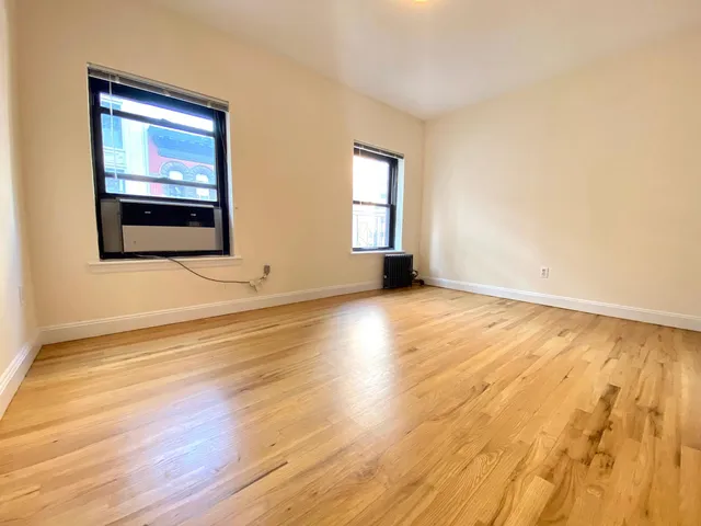 $3,400 | 130 East 24th Street, Unit 5B | Flatiron