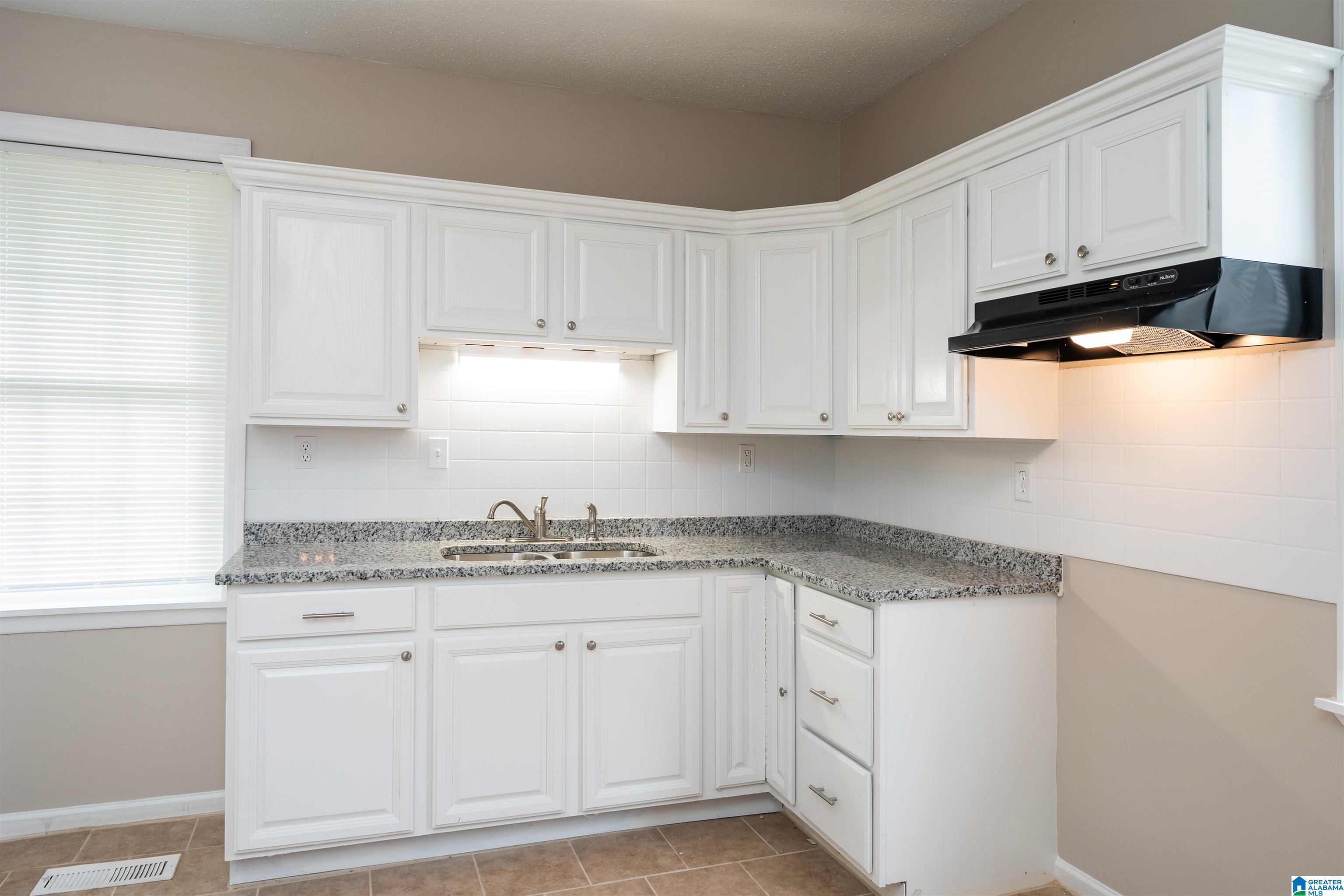 300 School Road Adamsville, AL 35005 - Photo 17 of 28