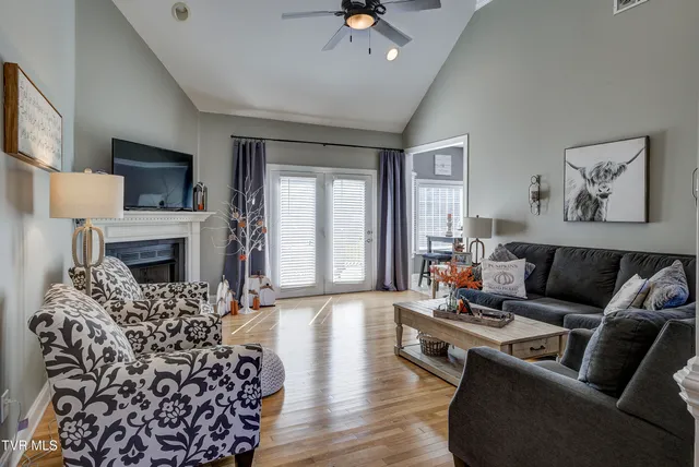 $545,000 | 3 Alta Tree Court, Johnson City, TN 37604