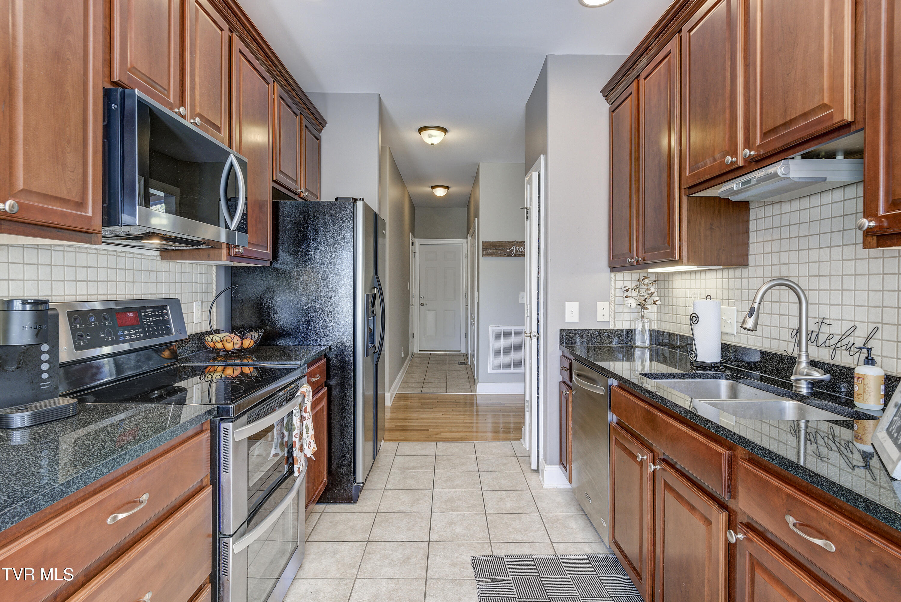 3 Alta Tree Court Johnson City, TN 37604 - Photo 19 of 59 Alta-9