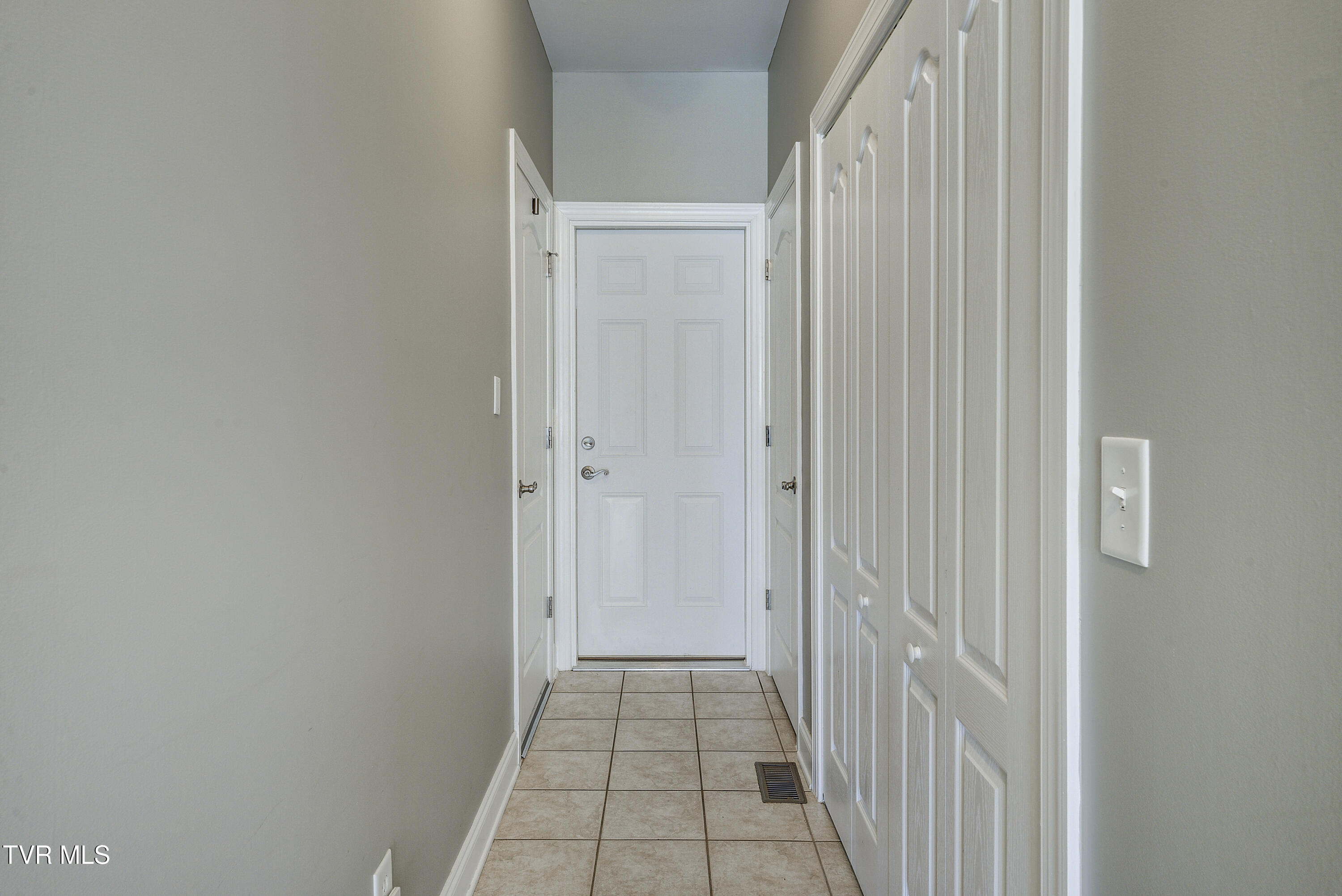 3 Alta Tree Court Johnson City, TN 37604 - Photo 33 of 59 Alta-24