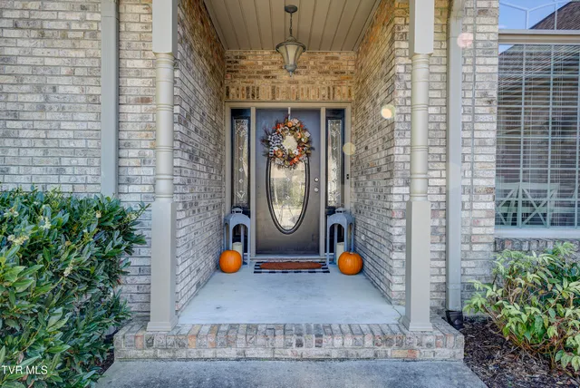 $545,000 | 3 Alta Tree Court, Johnson City, TN 37604