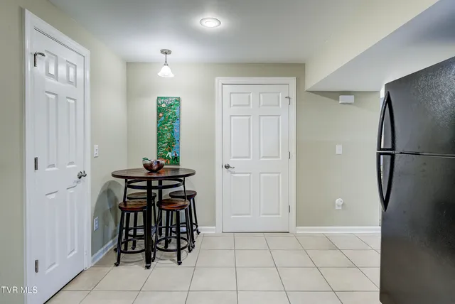 $545,000 | 3 Alta Tree Court, Johnson City, TN 37604