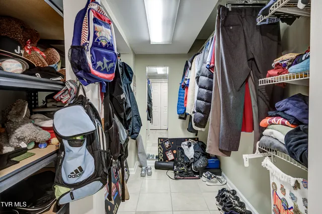 $545,000 | 3 Alta Tree Court, Johnson City, TN 37604