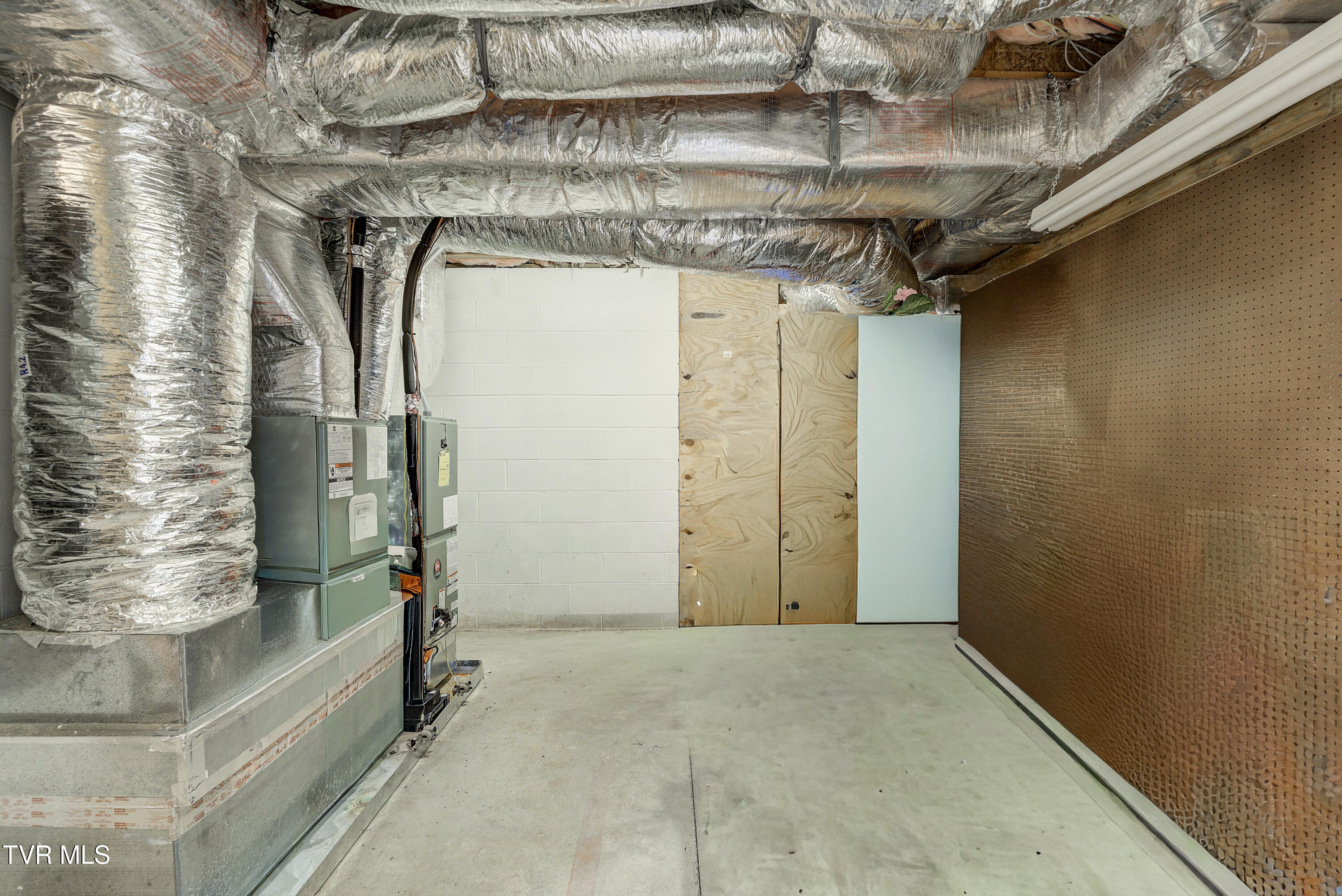 3 Alta Tree Court Johnson City, TN 37604 - Photo 57 of 59 Alta-48