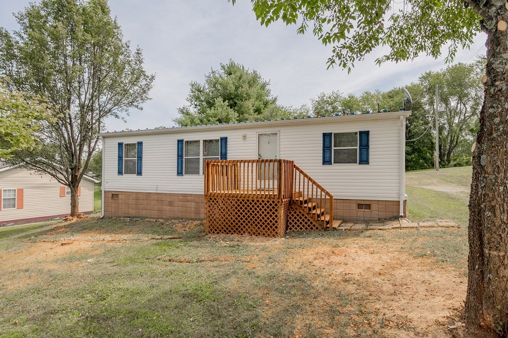 228 South Greever Street Rural Retreat, VA 24368 - Photo 5 of 47 Gallery Image 5