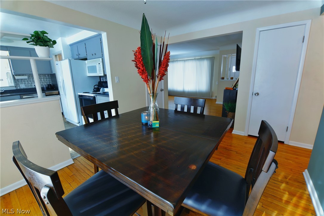 4378 Urban Road Cleveland, OH 44121 - Photo 6 of 24
