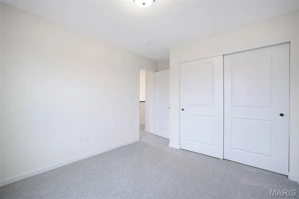 $295,263 | 1076 Vardon Mdws Drive, Union, MO 63084