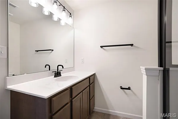 $295,263 | 1076 Vardon Mdws Drive, Union, MO 63084