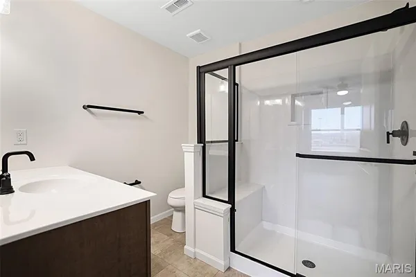 $295,263 | 1076 Vardon Mdws Drive, Union, MO 63084