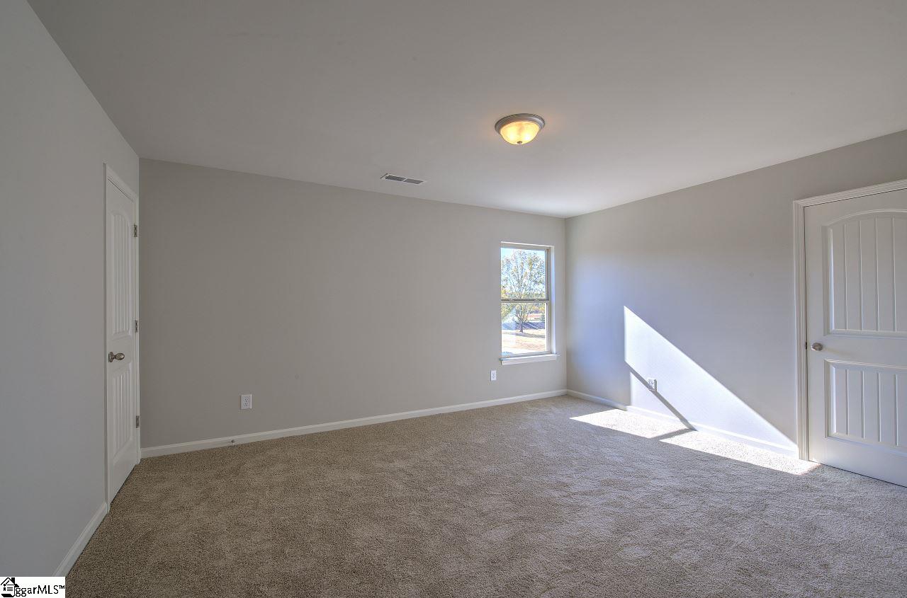 108 Peppermill Trail Inman, SC 29349 - Photo 23 of 36 Bedroom 2, with walk in closet.