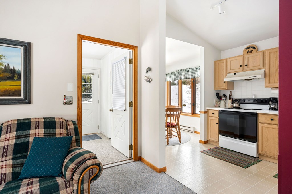 11060 Beach Road, Unit 1 Sister Bay, WI 54234 - Photo 11 of 12