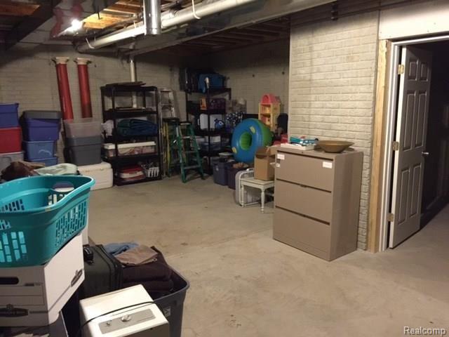 5209 Walker Road Davison, MI 48423 - Photo 46 of 68 Storage area very large