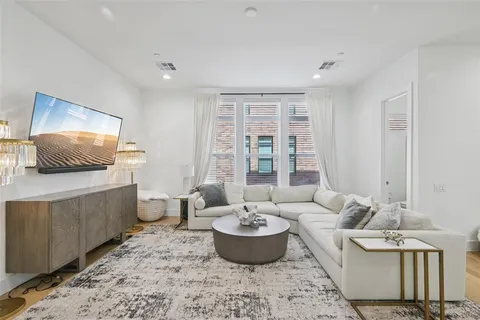 $619,000 | 4511 Arberry Lane, Dallas, TX 75219