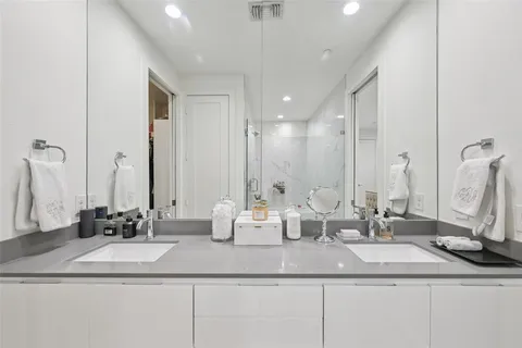 $619,000 | 4511 Arberry Lane, Dallas, TX 75219