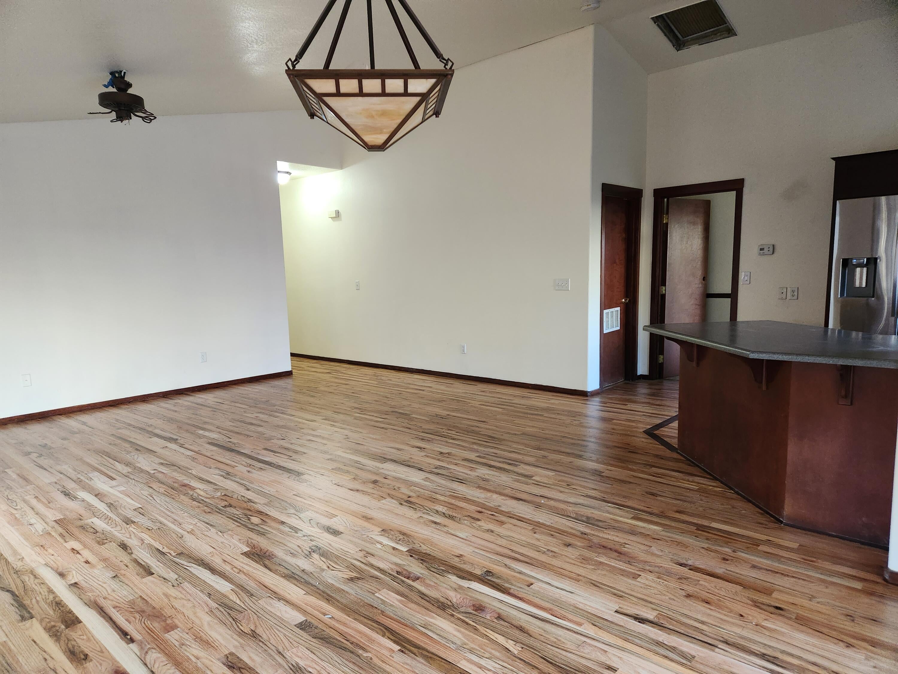 116 Graham Way Talent, OR 97540 - Photo 21 of 25 living/dining