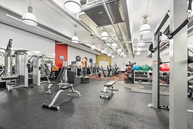 $2,750 | 101 South Eola Drive, Unit 802, Orlando, FL 32801