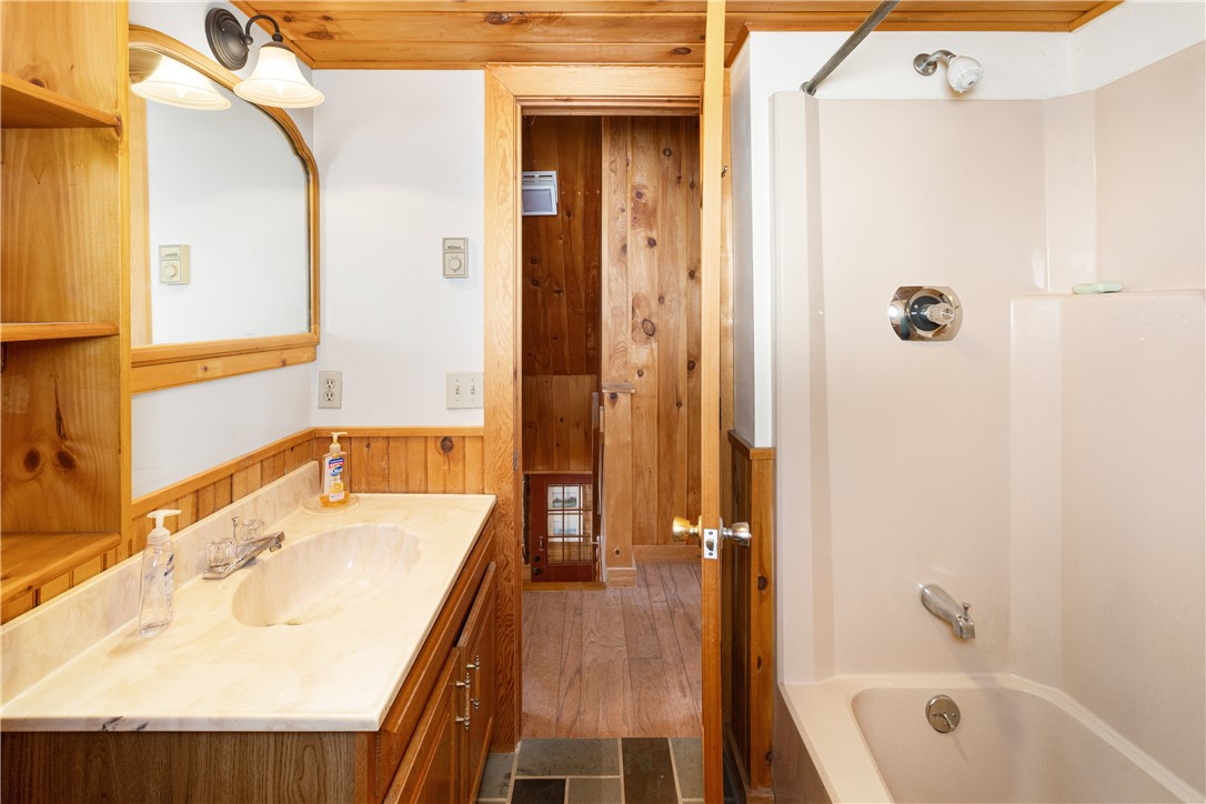 605 Cross Road Margaretville, NY 12455 - Photo 17 of 40 Second floor bathroom